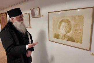 Starețul Mănăstirii Putna, la 20 de ani de la moartea Zoei Dumitrescu-Bușulenga: Este o onoare să avem rămășițele sale pământești