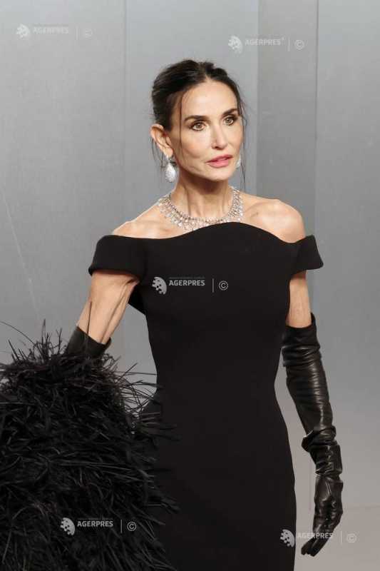 Festivalul de la Cannes 2026: Demi Moore, Chloe Zhao, Stellan Skarsgard, în jurul competiției oficiale