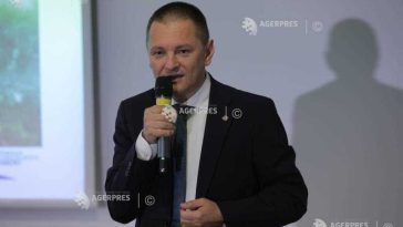 Dolj: CJ scoate la licitație contracte de până la 81,3 milioane lei pentru 15 trasee din transportul județean
