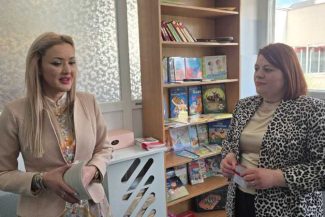 Buzău/Biblioteci înființate în Secția de Pediatrie a SJU; copiii să treacă mai ușor peste perioada de spitalizare