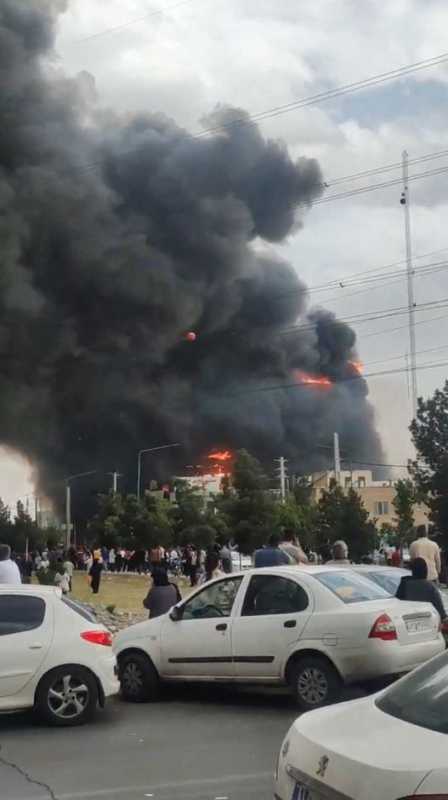 Iran: Cel puțin opt morți într-un incendiu dintr-un centru comercial (televiziunea de stat)
