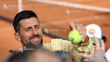 Tenis: Djokovic și Tsitsipas au ”cucerit” Piazza del Popolo din Roma
