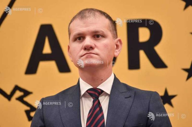 Valeriu Munteanu (AUR Dâmbovița): Căderea lui Icar – prima zi fără Bolojan