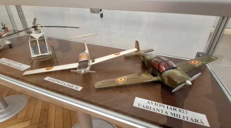 Arad: ‘Legendele cerului’ fabricate la Brașov, atracția unei expoziții de machete la muzeu