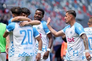 Fotbal: Corvinul Hunedoara revine în prima ligă după 34 de ani