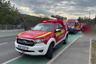 Cluj: Un motociclist de 20 de ani a decedat după ce a fost acroșat de autoturismul pe care voia să îl depășească