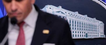 Iran: Departamentul american al Justiției declanșează o anchetă privind tranzacții suspecte ce ar fi putut beneficia de informații din interior
