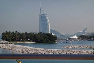 Emiratele Arabe Unite anunță că au fost atacate din nou de Iran cu rachete și drone