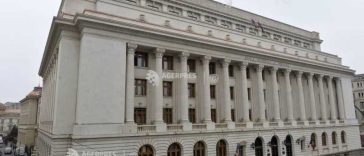 Leul s-a apreciat, vineri, în raport cu principalele valute