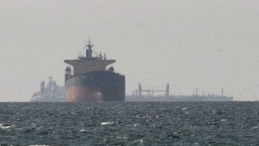 SUA anunță că au lovit două petroliere iraniene care încercau să ajungă într-un port iranian