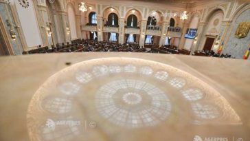Spațiile exterioare ale Senatului și sala de plen pot fi vizitate gratuit de sâmbătă până luni