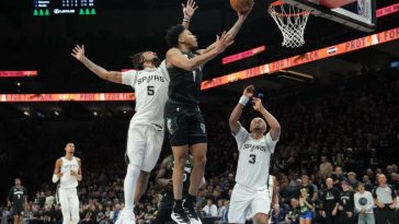 Baschet: NBA – San Antonio Spurs a preluat conducerea în semifinalele Conferinței de Vest; Wembanyama a înscris 38 pct