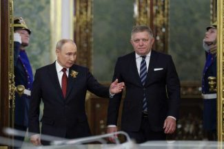 Rusia: Putin s-a întâlnit la Kremlin cu premierul slovac Robert Fico cu ocazia ceremoniilor de 9 Mai