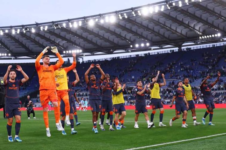 Fotbal: Inter Milano și-a sărbătorit titlul de campioană cu o victorie la Lazio, în etapa a 36-a din Serie A
