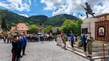 Ziua Independenței/ Brașov: Ziua Europei și Independența Națională – sărbătorite în Piața Unirii