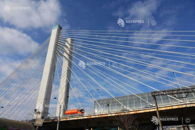 Locuitorii din zona Pasajului Basarab cer soluții pentru poluarea fonică intensă