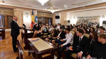 ‘Porți Deschise’ la CCR: Aproximativ 140 de elevi și profesori au descoperit, interactiv, rolul și atribuțiile instanței constituționale