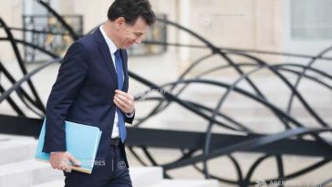 Guvernul francez relaxează reglementările privind taxele de înscriere a studenților străini