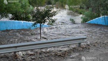 Cod galben de inundații pe râuri din patru județe, până la miezul nopții (hidrologi)