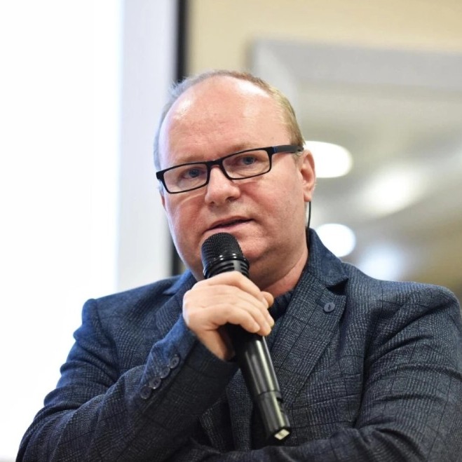 Scăderea PIB poate avea o conotație pozitivă, după o perioadă de creștere artificială alimentată de deficit (profesor de economie)