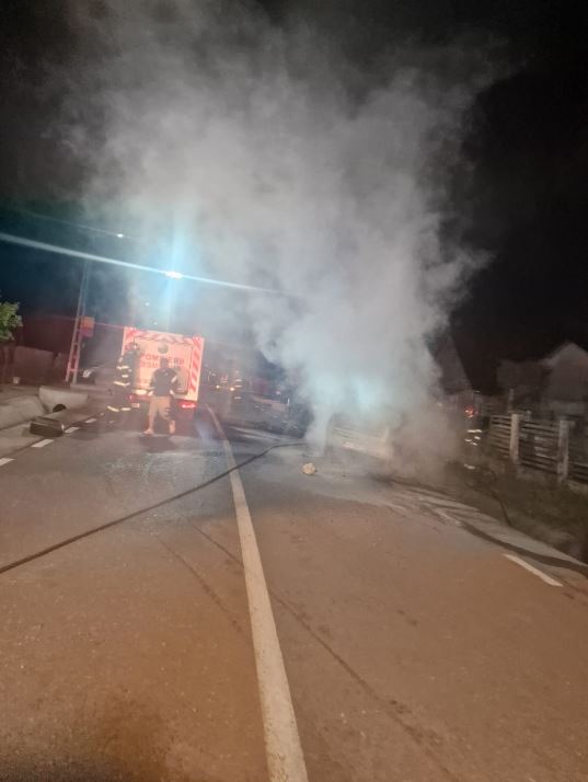 Vrancea: Tânăra rănită grav în accidentul de la Vârteșcoiu, transferată la Spitalul Floreasca din București
