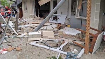 Vaslui: Explozie provocată de o acumulare de gaze la o locuință din Pogana; două persoane au fost grav rănite