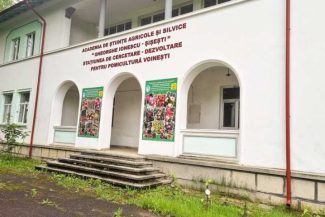 Dâmbovița: Directorul Stațiunii Pomicole Voinești spune că tot mai puțini tineri aleg cercetarea agricolă