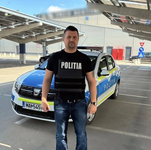 Dolj: Un polițist din Craiova a primit mulțumiri publice după recuperarea unor carduri pierdute de o minoră