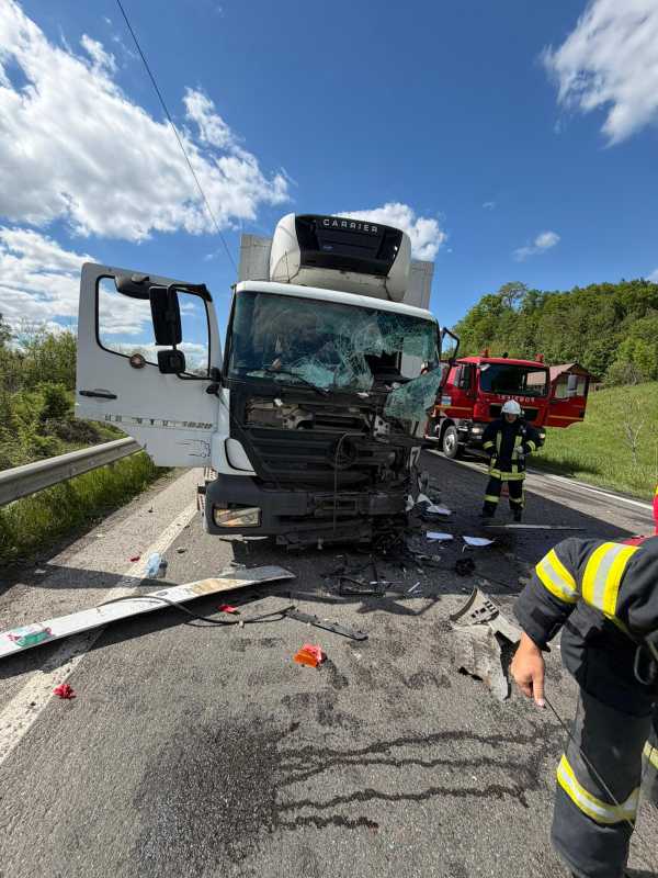 Sălaj: Șofer din Botoșani, decedat într-un accident pe DN 1C