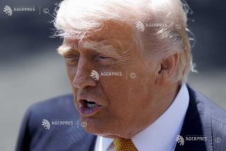 Trump anunță că Beijingul va comanda 200 de avioane mari de la Boeing