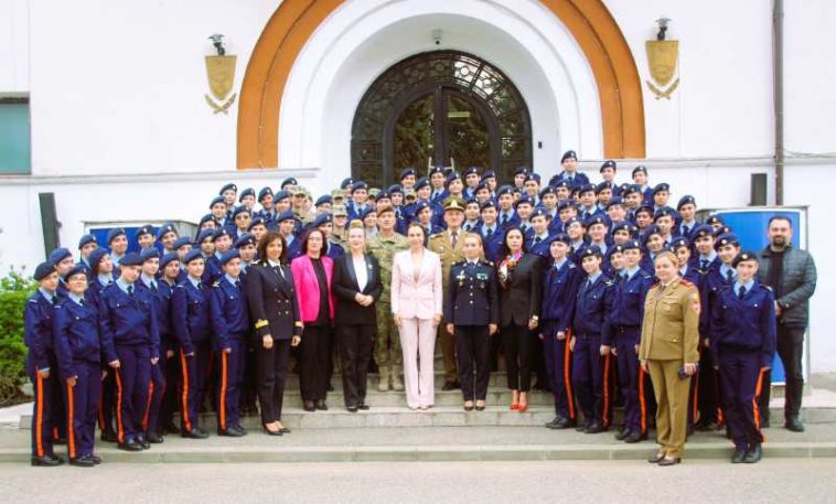 Ediția 2026 a campaniei ‘Educație, Leadership, Vocație-She for Romania’ aduce în prim-plan o etapă critică din viața de adolescent: alegerea…