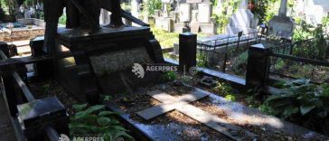 DGPMB: Percheziții la cimitirul Bellu; 4 persoane, printre care un fals preot, acuzate de înșelăciuni de 850.000 de lei