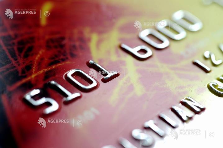 BNR: Peste 28 de milioane de carduri erau active în România, la finele anului trecut