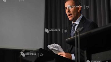 Australia ordonă acționarilor legați de China în producția de pământuri rare să își vândă participațiile