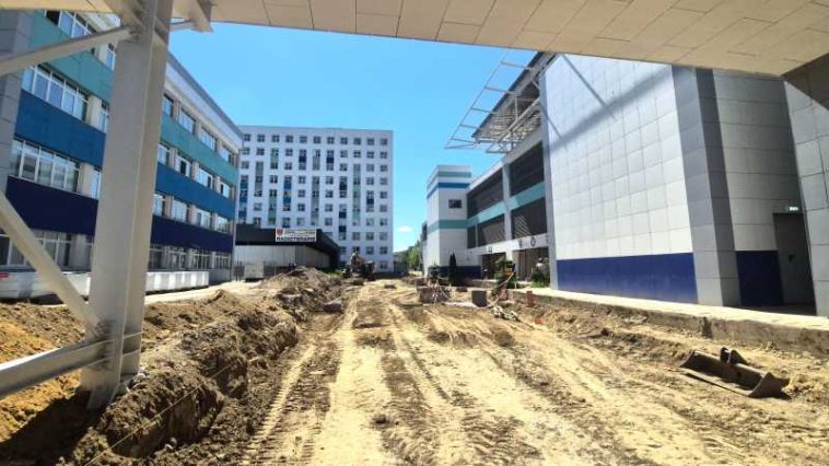 Galați: Lucrări de amploare pentru modernizarea infrastructurii rutiere și pietonale de la Spitalul Județean