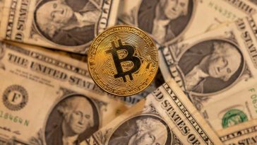 Bitcoin, între riscul prețului de 55.000 dolari și revenirea la peste 90.000 dolari (analiză)