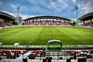 Fotbal: Corvinul Hunedoara va disputa meciurile considerate pe teren propriu la Arad