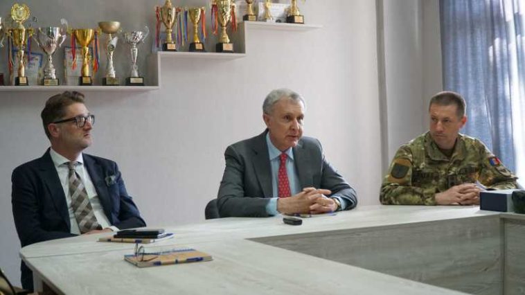ASR Principele Radu apreciază ‘eforturile’ autorităților de la Chișinău de a majora bugetul alocat apărării