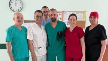 Argeș: Intervenție de artroplastie totală de umăr cu proteză inversată, realizată în premieră la SJU Pitești