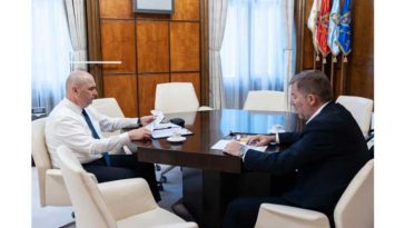 Premierul – întrevedere cu CEO-ul Dacia; au discutat și despre impactul Programului Rabla asupra sectorului auto