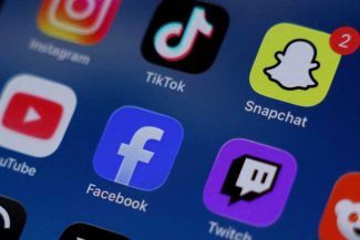 SUA: A intrat în vigoare legea care impune platformelor să elimine așa-zisele deepfake cu conținut sexual explicit