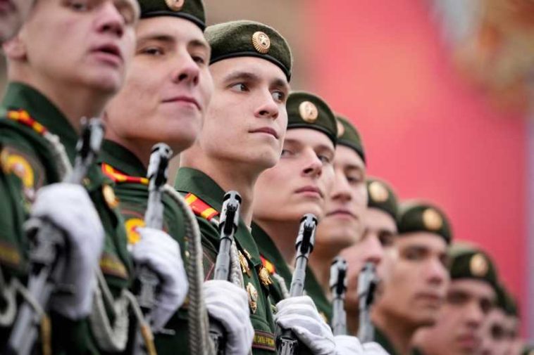 Rusia: Consiliul Federației a aprobat o lege ce permite desfășurarea de trupe în străinătate pentru a-i proteja pe cetățenii ruși