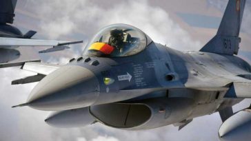 Pilotul român care a doborât o dronă în spațiul aerian estonian – decorat de conducerea MApN