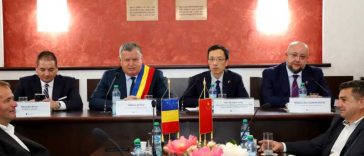 Vâlcea: Ambasadorul Chinei promite sprijin pentru înfrățirea Râmnicului cu orașul Dujiangyan