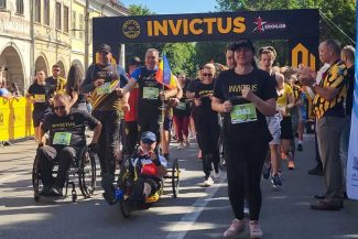 REPORTAJ Bistrița-Năsăud: Peste 2.000 de participanți din șapte țări, la Semimaratonul Eroilor Invictus (GALERIE FOTO)