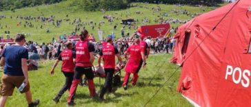 VIDEO Harghita: 156 de persoane au avut nevoie de îngrijiri medicale la pelerinajul de la Șumuleu Ciuc