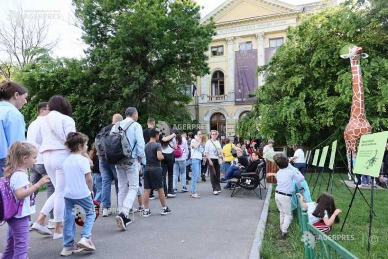 Public predominant tânăr, puțini vârstnici – la Noaptea Muzeelor 2026 din Capitală