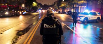 Persoană împușcată mortal după ce a deschis focul în apropierea Casei Albe