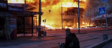 Rusia a bombardat intens Kievul: Cel puțin un mort și peste 20 de răniți
