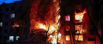 Zelenski denunță bombardamentele rusești și îl acuză pe Putin că vizează clădiri rezidențiale